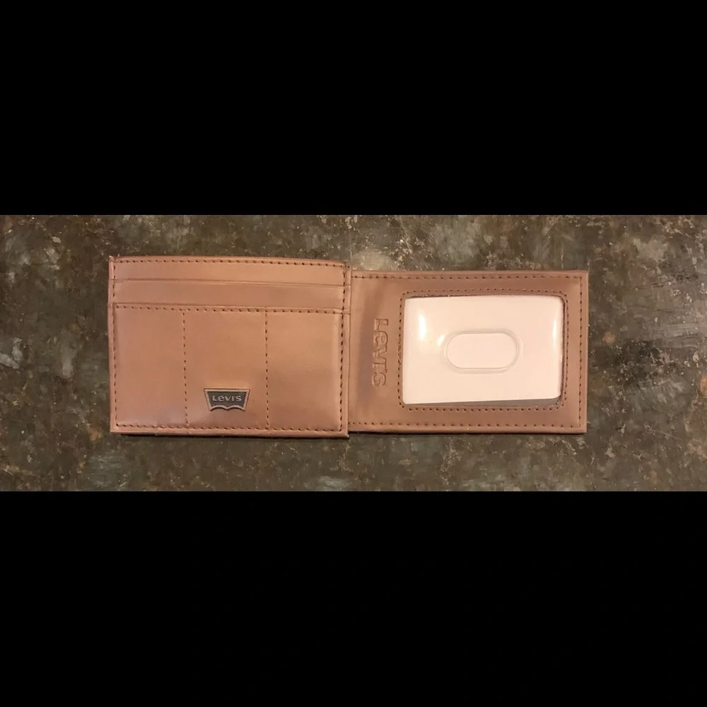 Levi’s Mens Small Magnetic Wallet, Brown, Brown Not Tan, NWOT, Never Used - Picture 4 of 11